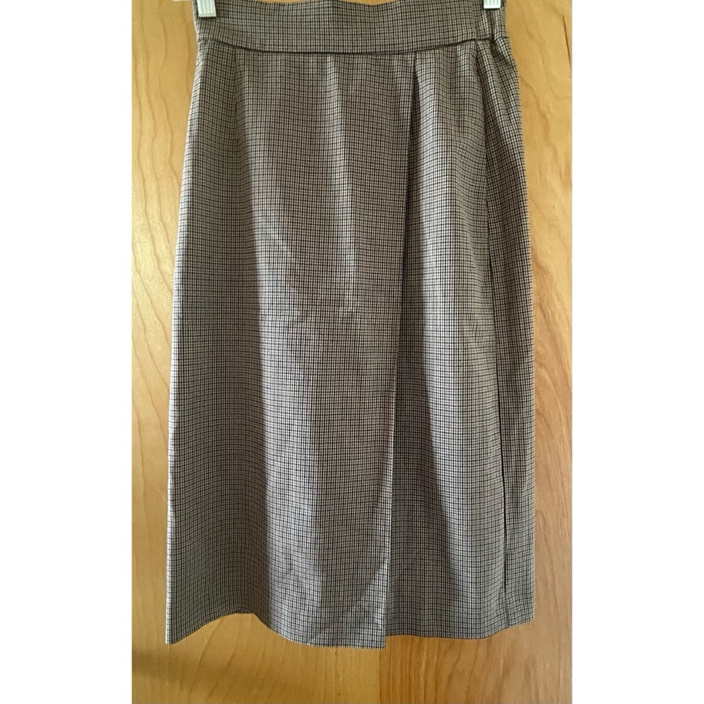 Classic Brown Checkered Skirt